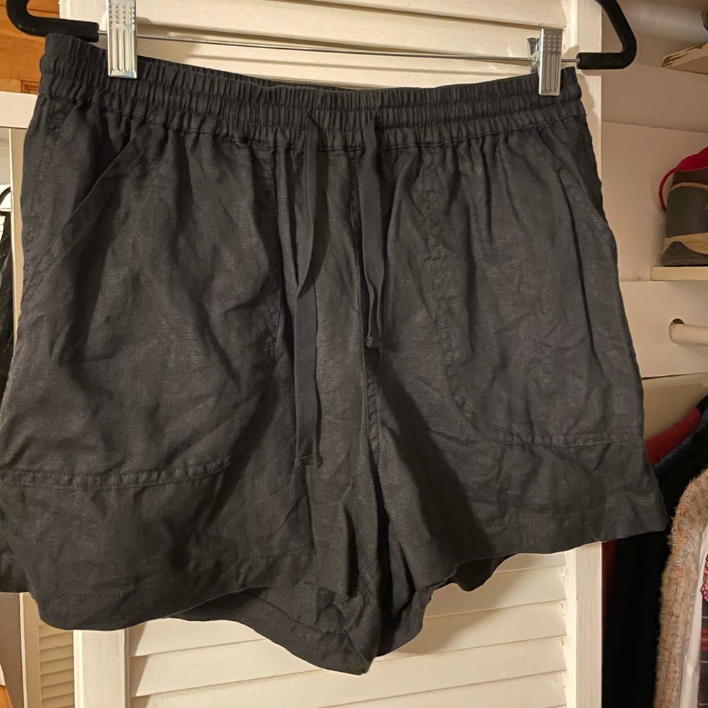 Quince High Waisted Black Linen Shorts with Pockets